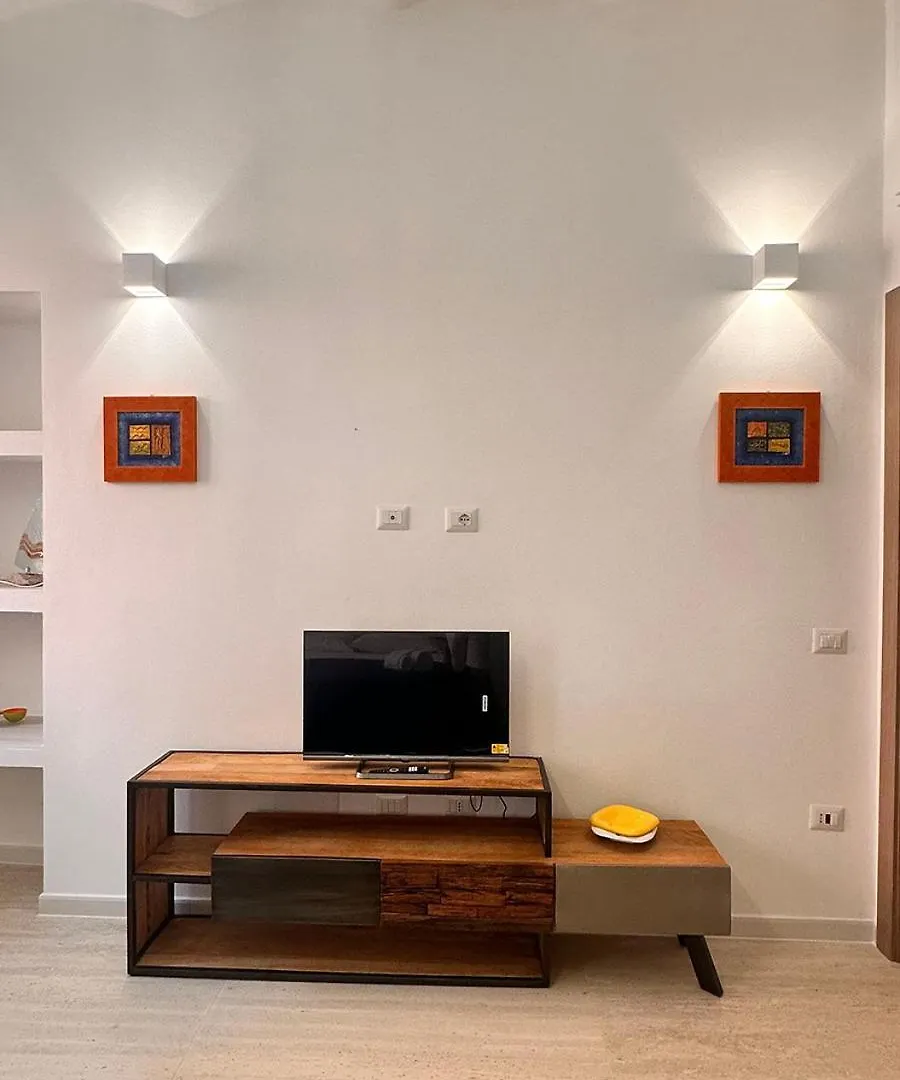 Murphy Holiday Homes - Residenza Del Vicolo لا ماداّلينا شقة