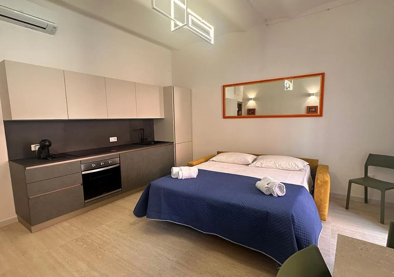 Murphy Holiday Homes - Residenza Del Vicolo لا ماداّلينا شقة